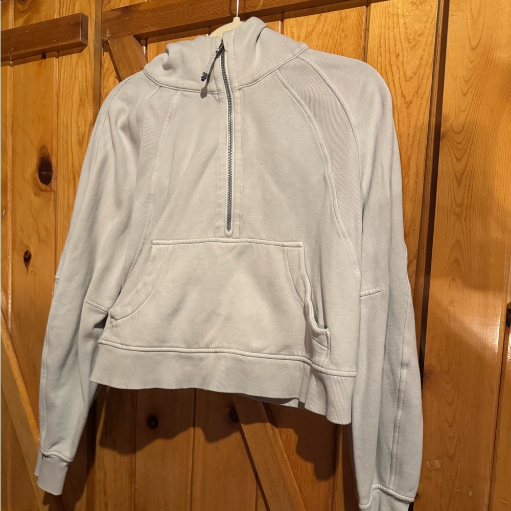 Lululemon Scuba